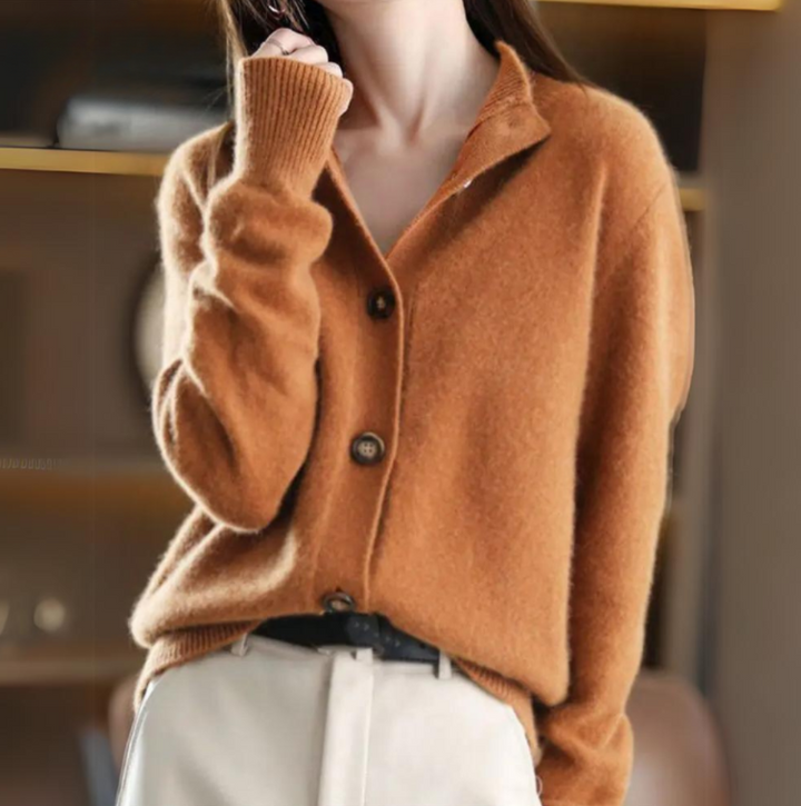 Véronique™ - Chic Cardigan