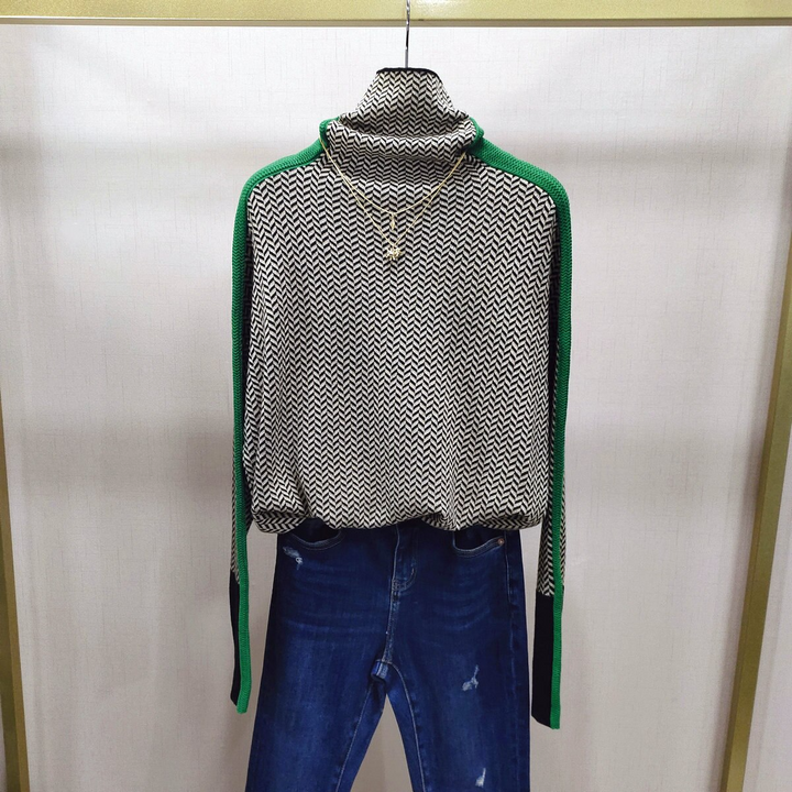 Evelyn™ - Turtleneck Sweater