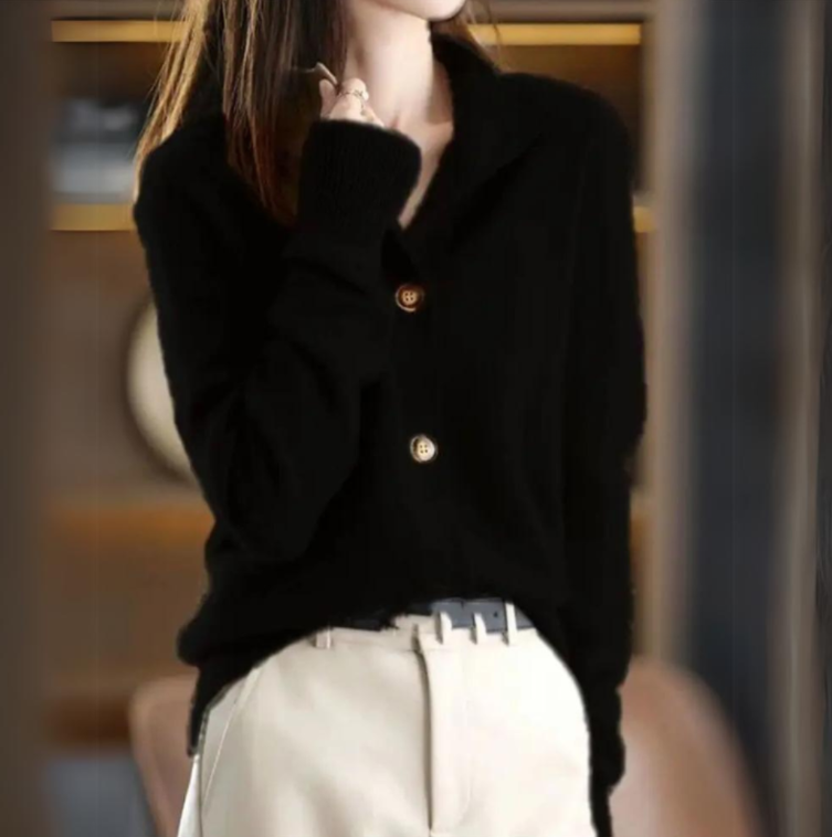 Véronique™ - Chic Cardigan