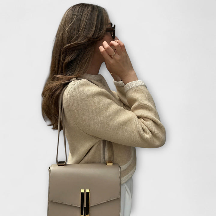 Chloe™ - Classic Cardigan with Stylish Pockets