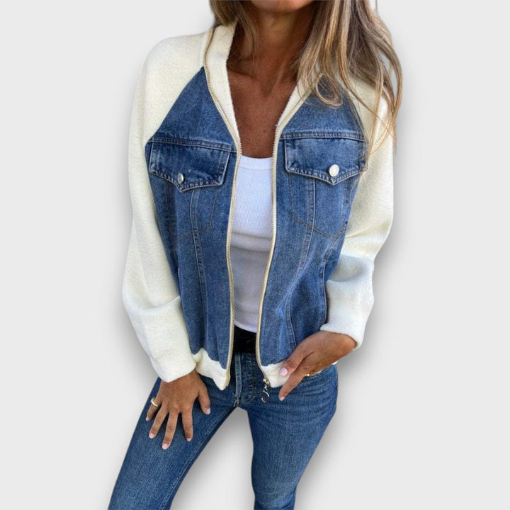 Isa™ - Your Go-To Jacket for Flattering Fit, Concealment, and Confidence