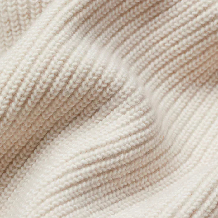 Winnie™ - Cozy Knitted Sweater with Pockets