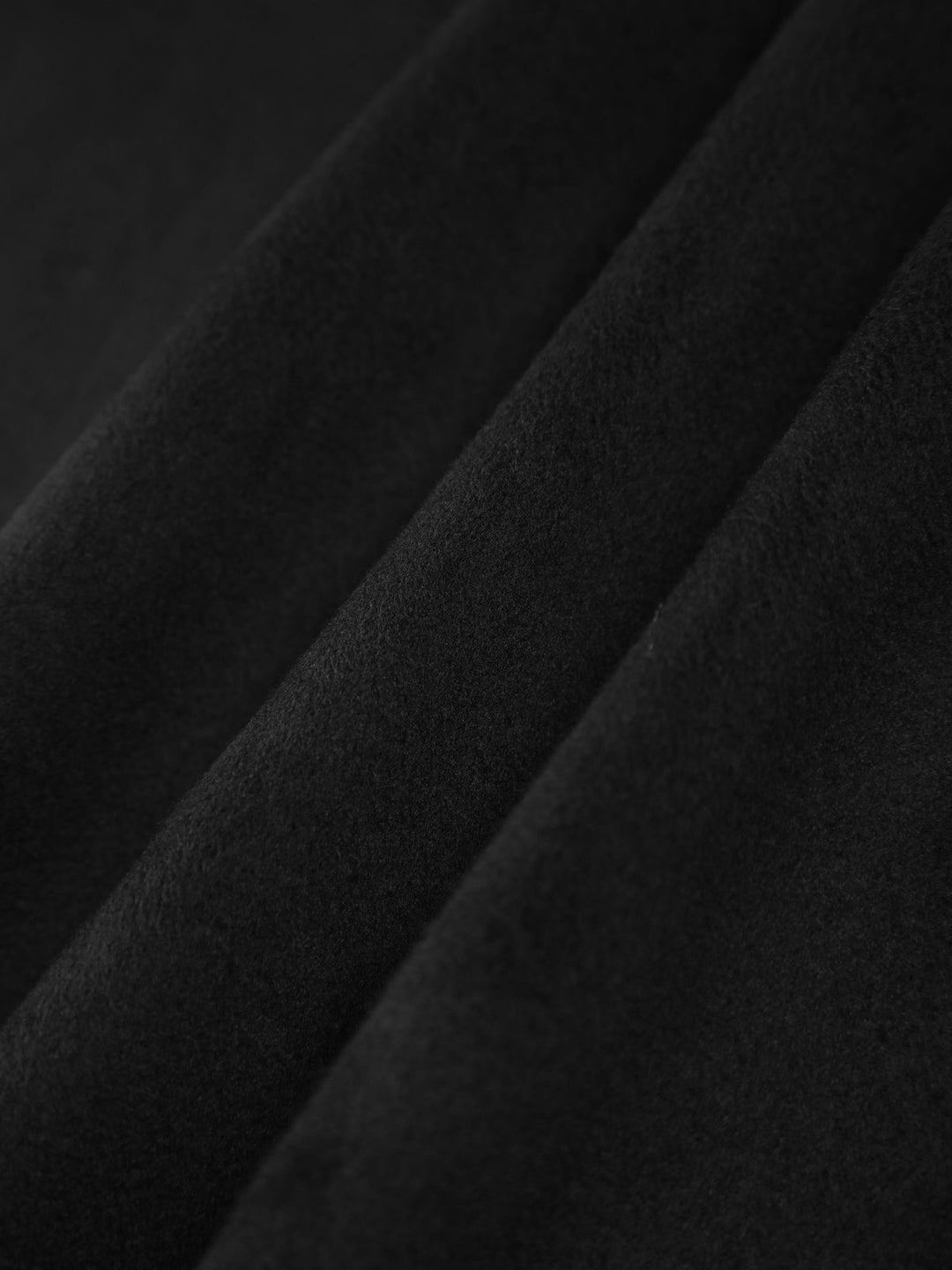 Layla™ - Chic Jacket with Coordinating Scarf and Stylish Contrast Trim