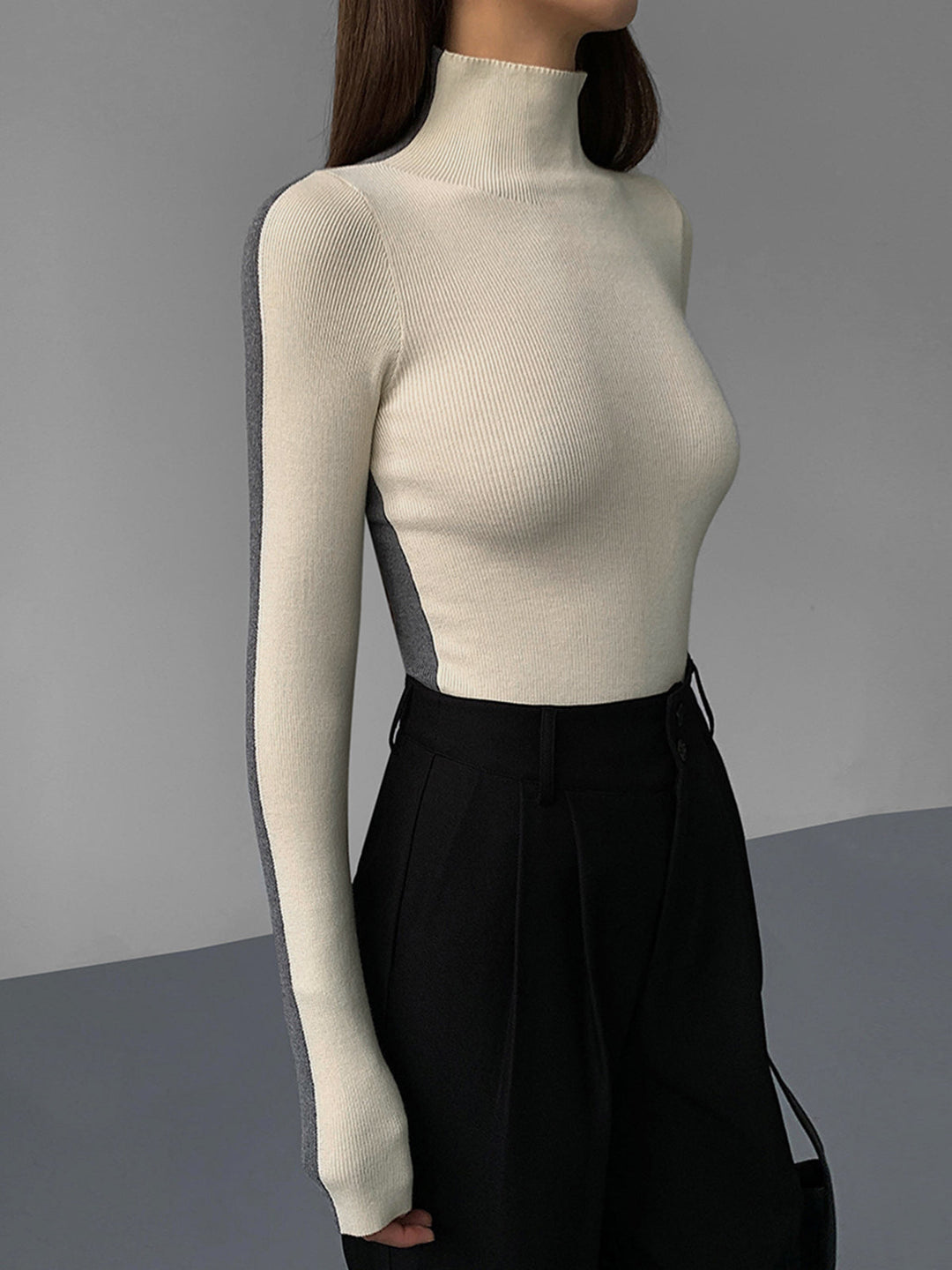 Sophia™ - Reversible Long Sleeve Knit Top with Dual-Tone Design