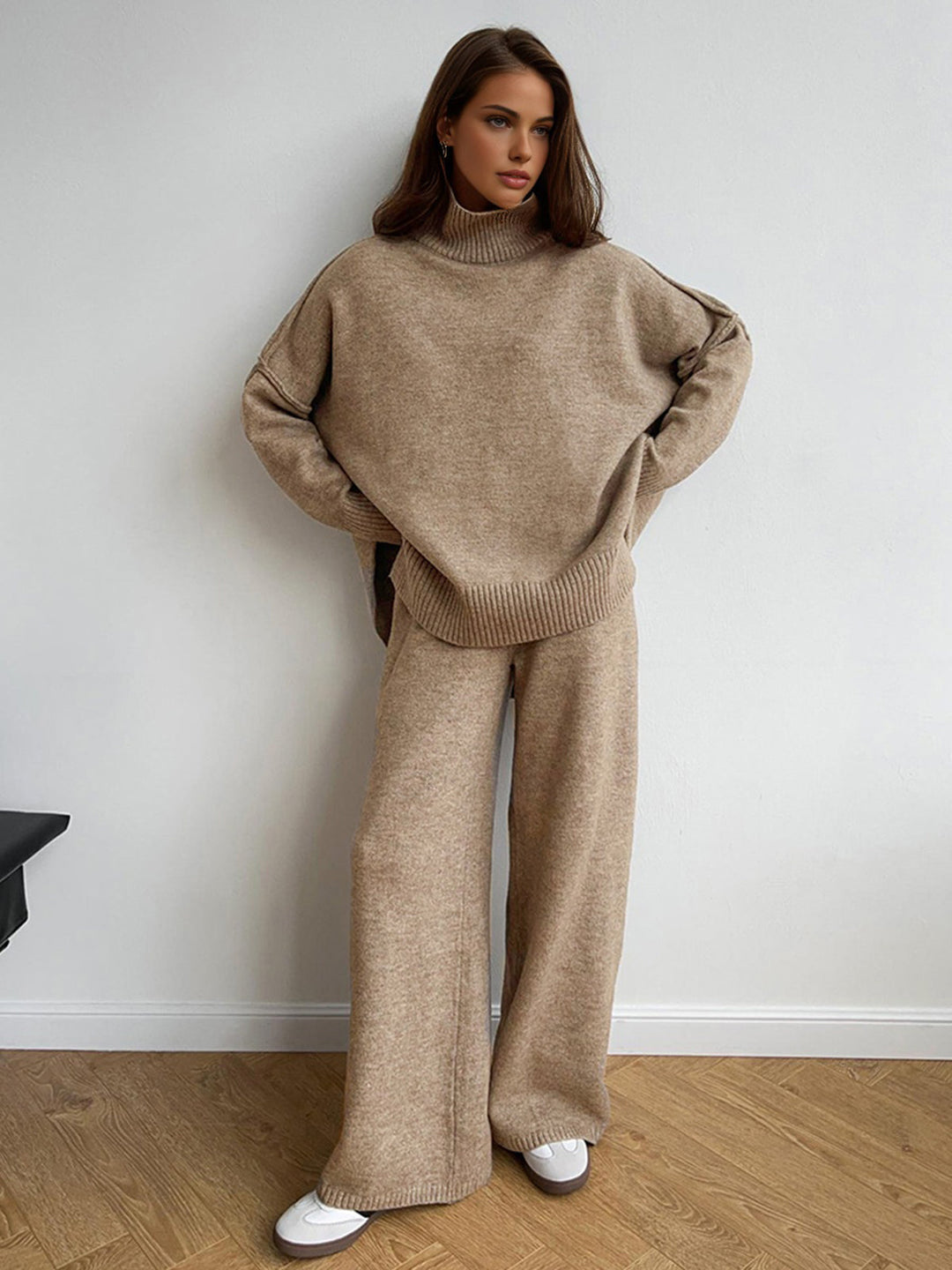 Victoria™ - Chic Turtleneck Pants Set with a Refined Silhouette