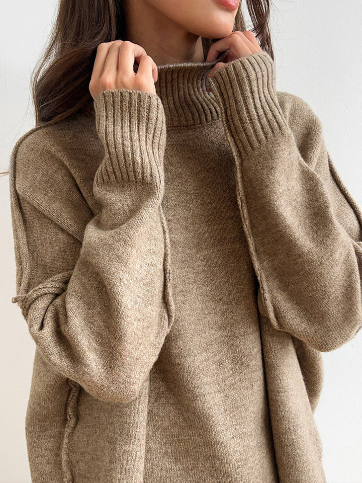 Victoria™ - Chic Turtleneck Pants Set with a Refined Silhouette