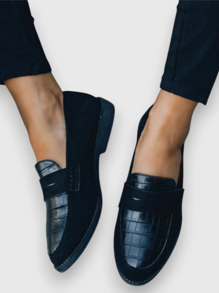 AVA™ - Croc-Detail Orthopedic Loafers