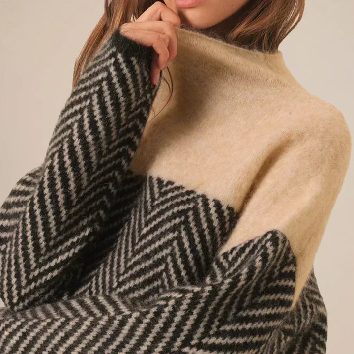 Vienna™ - Elegant Turtleneck Sweater