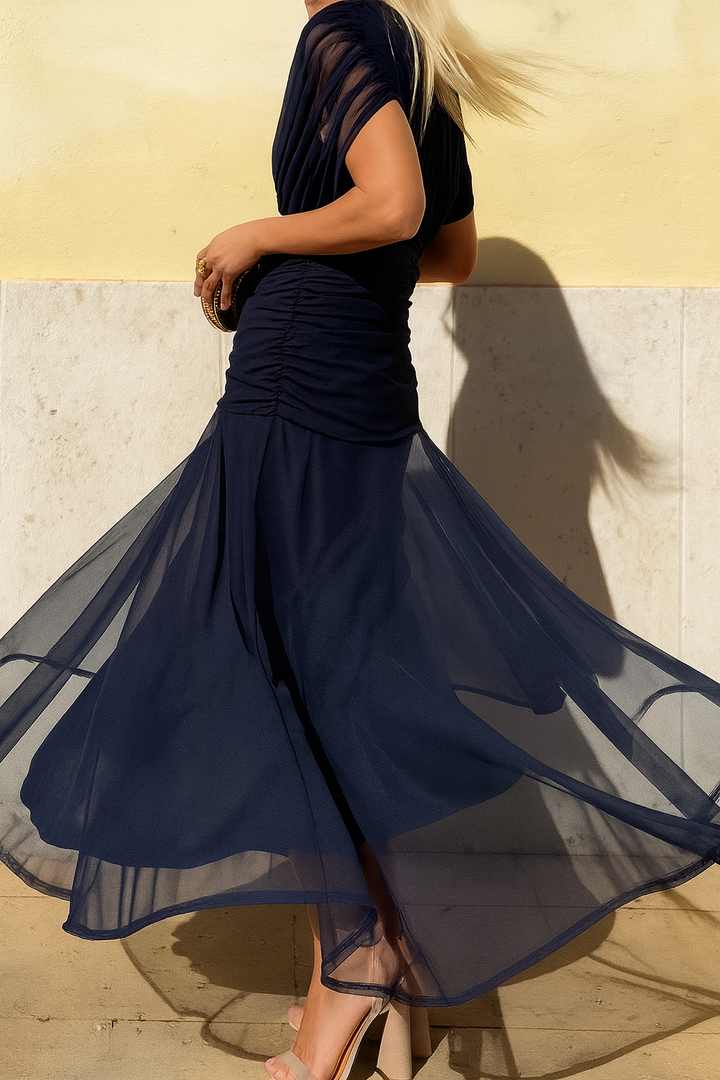 Penelope™ - Chic Midi Dress