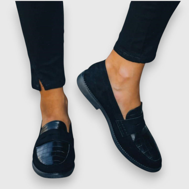 Alyana™ - Premium Leather Orthopedic Loafers