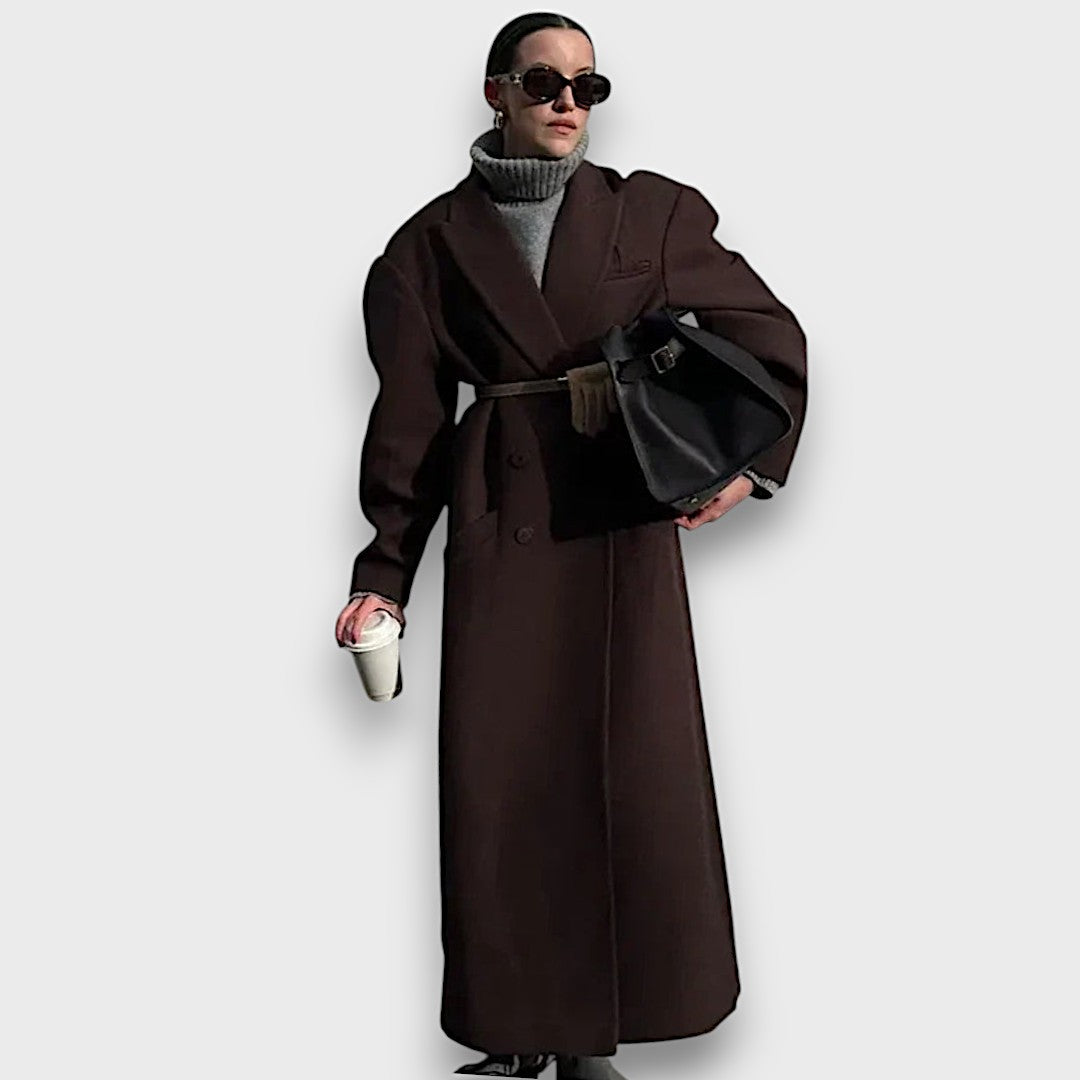 Oslaine™ - Bold Wool Coat with a Masculine Cut