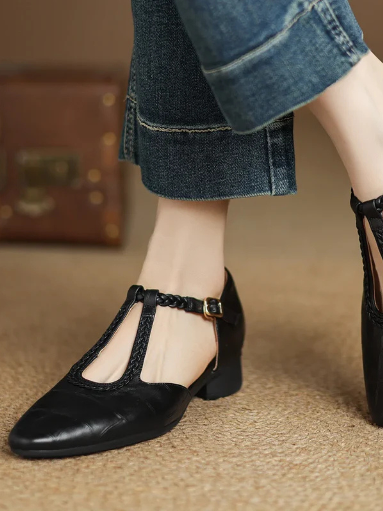 Aveline™ - Elegant Footwear