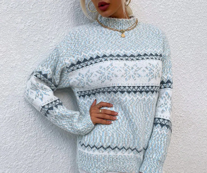 Bella™ - Cozy Turtleneck Sweater