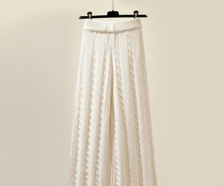 Bella™ - Snug Knit Ensemble