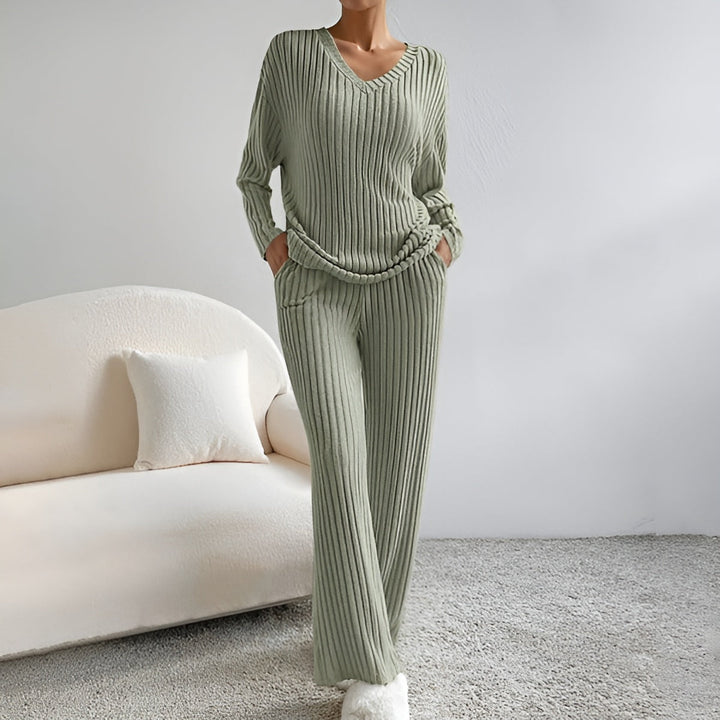Wilma™ - Cozy Knitted Set