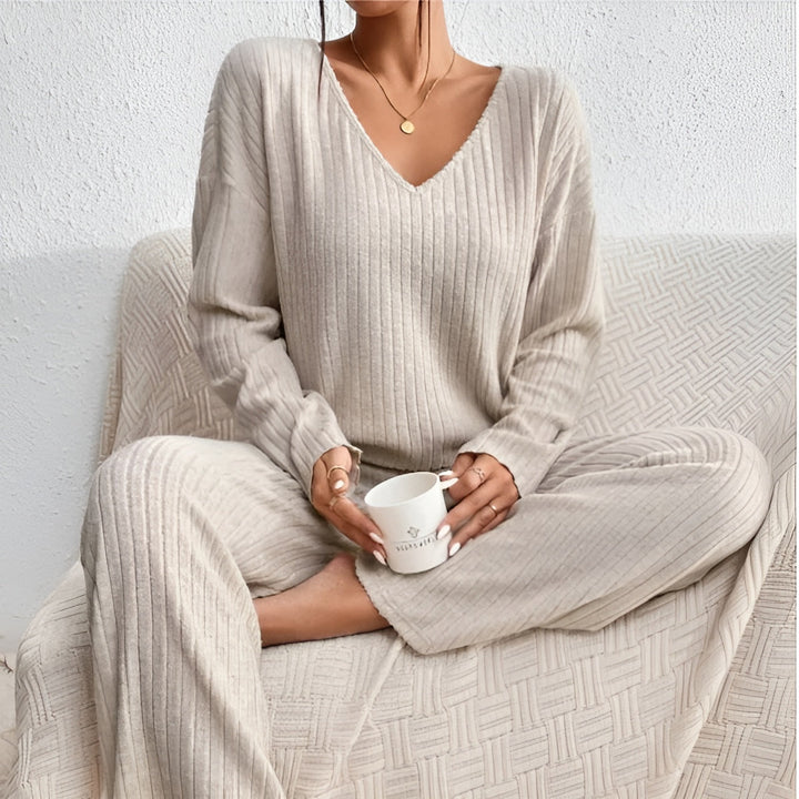 Wilma™ - Cozy Knitted Set
